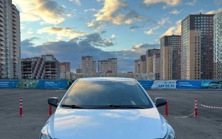 Hyundai Solaris II рестайлинг, 2014 год, 1 350 000 рублей, 1 фотография