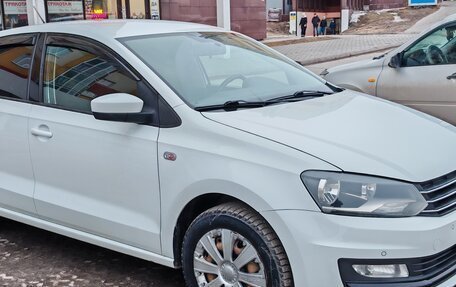 Volkswagen Polo VI (EU Market), 2016 год, 1 050 000 рублей, 3 фотография