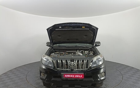 Toyota Land Cruiser Prado 150 рестайлинг 2, 2010 год, 2 467 750 рублей, 11 фотография