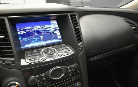 Infiniti FX II, 2013 год, 2 259 000 рублей, 19 фотография