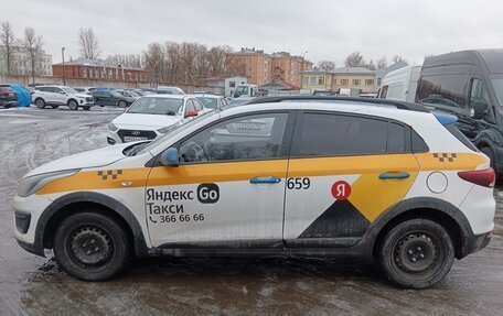 KIA Rio IV, 2019 год, 880 000 рублей, 8 фотография