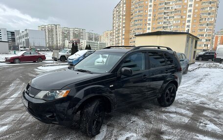 Mitsubishi Outlander III рестайлинг 3, 2007 год, 830 000 рублей, 1 фотография