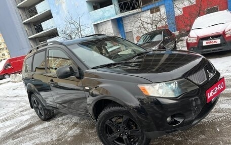 Mitsubishi Outlander III рестайлинг 3, 2007 год, 830 000 рублей, 10 фотография