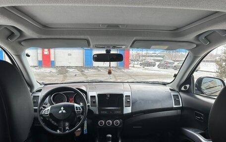 Mitsubishi Outlander III рестайлинг 3, 2007 год, 830 000 рублей, 27 фотография