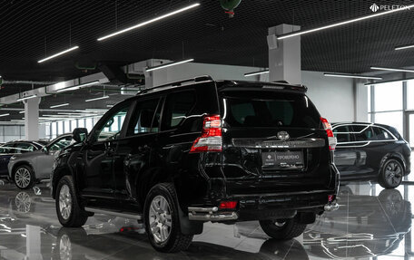 Toyota Land Cruiser Prado 150 рестайлинг 2, 2016 год, 4 950 000 рублей, 4 фотография