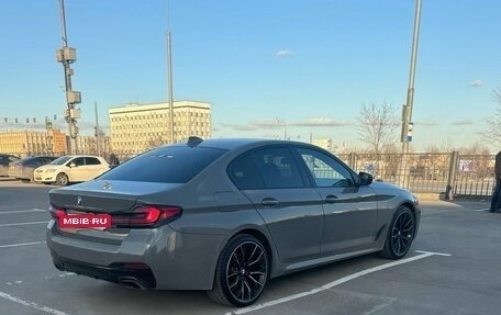 BMW 5 серия, 2021 год, 5 200 000 рублей, 5 фотография