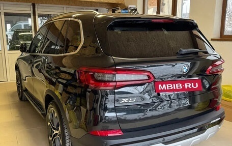 BMW X5, 2021 год, 4 500 000 рублей, 3 фотография