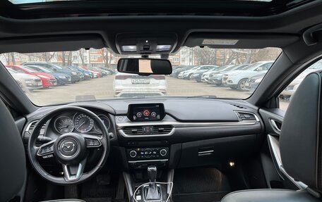 Mazda 6, 2017 год, 2 200 000 рублей, 10 фотография