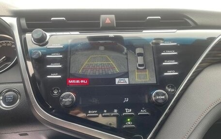 Toyota Camry, 2020 год, 2 670 000 рублей, 18 фотография