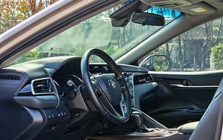 Toyota Camry, 2021 год, 2 540 000 рублей, 13 фотография