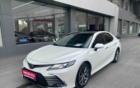 Toyota Camry, 2021 год, 2 500 000 рублей, 2 фотография