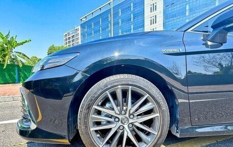 Toyota Camry, 2021 год, 2 540 000 рублей, 10 фотография