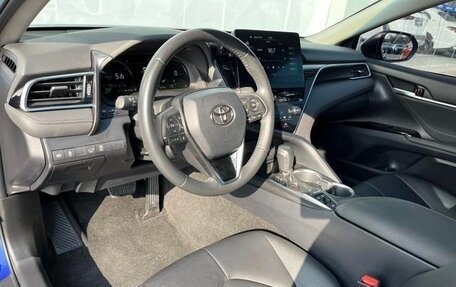 Toyota Camry, 2021 год, 2 520 000 рублей, 10 фотография