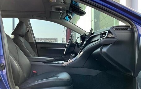 Toyota Camry, 2021 год, 2 520 000 рублей, 13 фотография