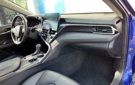 Toyota Camry, 2021 год, 2 520 000 рублей, 14 фотография
