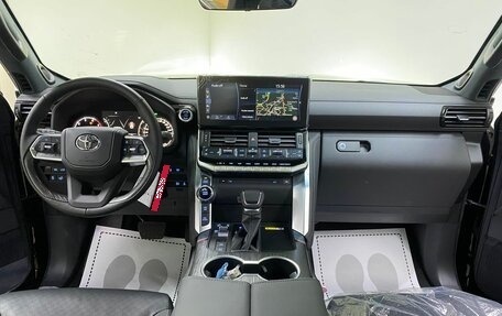 Toyota Land Cruiser, 2025 год, 12 749 000 рублей, 8 фотография