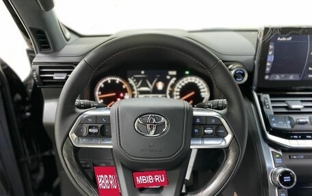 Toyota Land Cruiser, 2025 год, 12 749 000 рублей, 7 фотография