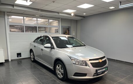 Chevrolet Cruze II, 2011 год, 820 000 рублей, 3 фотография