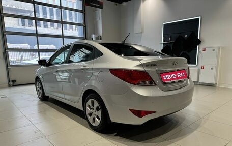 Hyundai Solaris II рестайлинг, 2015 год, 1 200 000 рублей, 7 фотография