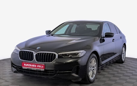 BMW 5 серия, 2020 год, 3 900 000 рублей, 1 фотография