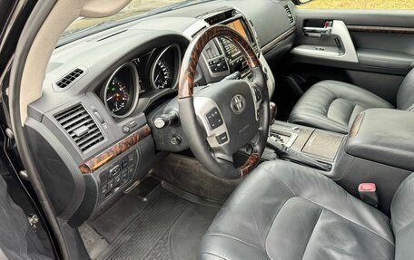 Toyota Land Cruiser 200, 2013 год, 3 990 000 рублей, 14 фотография