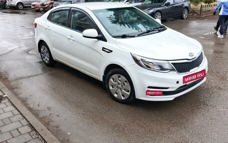 KIA Rio III рестайлинг, 2016 год, 580 000 рублей, 2 фотография