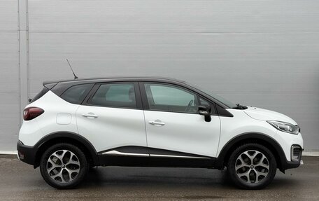 Renault Kaptur I рестайлинг, 2017 год, 1 680 000 рублей, 5 фотография