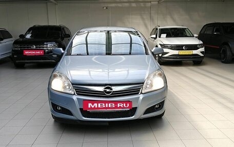 Opel Astra H, 2008 год, 410 000 рублей, 2 фотография