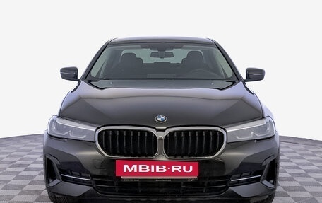 BMW 5 серия, 2020 год, 3 900 000 рублей, 2 фотография