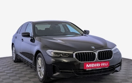 BMW 5 серия, 2020 год, 3 900 000 рублей, 3 фотография