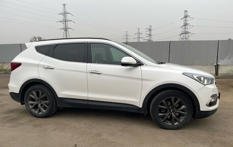 Hyundai Santa Fe III рестайлинг, 2016 год, 2 390 000 рублей, 4 фотография