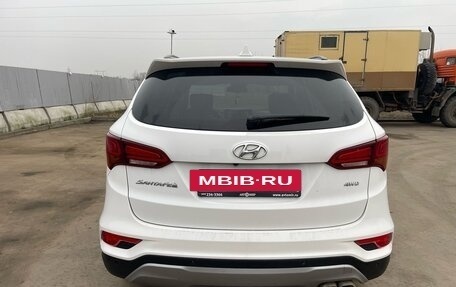 Hyundai Santa Fe III рестайлинг, 2016 год, 2 390 000 рублей, 6 фотография