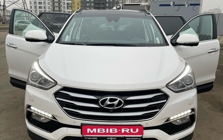 Hyundai Santa Fe III рестайлинг, 2016 год, 2 390 000 рублей, 3 фотография