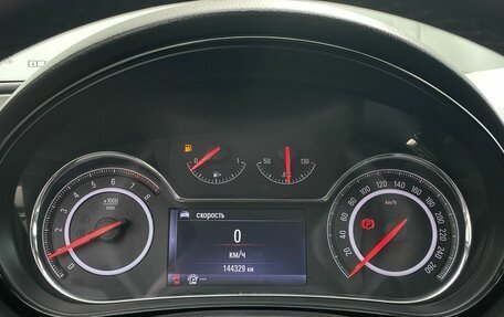 Opel Insignia II рестайлинг, 2014 год, 1 240 000 рублей, 13 фотография
