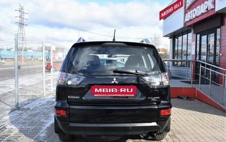 Mitsubishi Outlander III рестайлинг 3, 2010 год, 1 349 000 рублей, 4 фотография