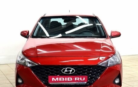 Hyundai Solaris II рестайлинг, 2021 год, 1 585 000 рублей, 2 фотография