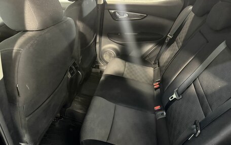 Nissan Qashqai, 2018 год, 1 999 000 рублей, 6 фотография
