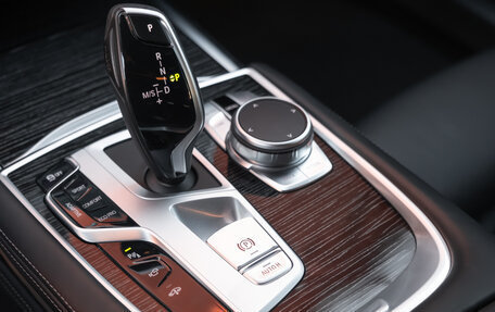 BMW 7 серия, 2021 год, 9 198 000 рублей, 34 фотография