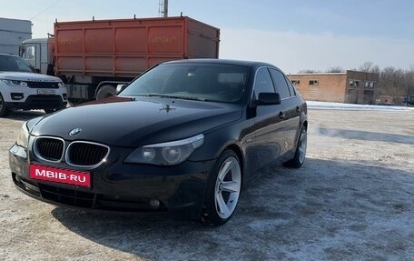 BMW 5 серия, 2005 год, 800 000 рублей, 1 фотография