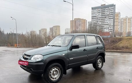 Chevrolet Niva I рестайлинг, 2014 год, 585 000 рублей, 4 фотография