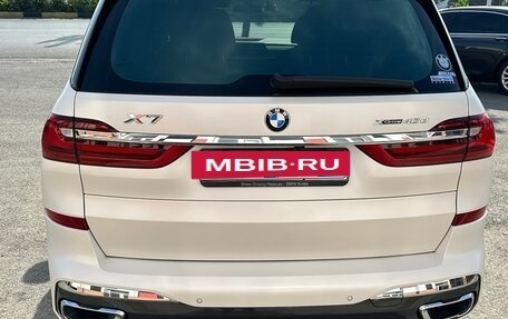 BMW X7, 2021 год, 9 100 000 рублей, 10 фотография