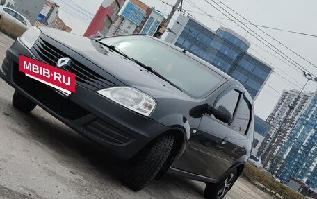 Renault Logan I, 2010 год, 379 000 рублей, 2 фотография