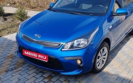 KIA Rio IV, 2017 год, 1 330 000 рублей, 2 фотография