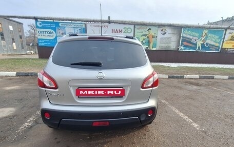 Nissan Qashqai, 2010 год, 925 000 рублей, 3 фотография