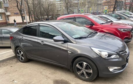 Hyundai Solaris II рестайлинг, 2016 год, 1 155 000 рублей, 4 фотография