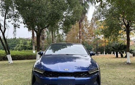 KIA K5, 2021 год, 1 460 000 рублей, 2 фотография