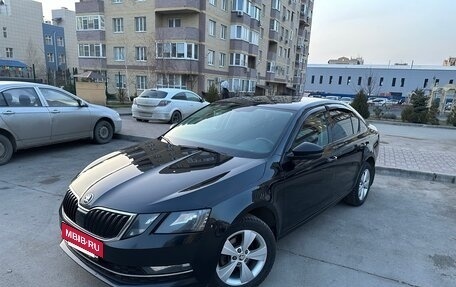 Skoda Octavia, 2017 год, 1 575 000 рублей, 2 фотография