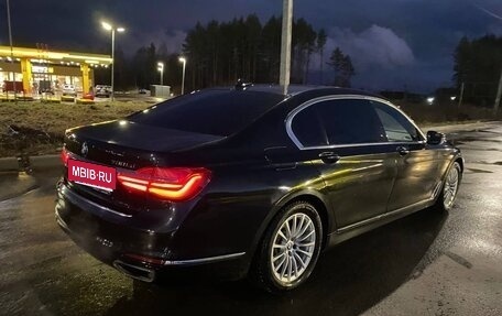 BMW 7 серия, 2017 год, 2 700 000 рублей, 4 фотография