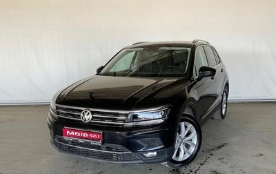 Volkswagen Tiguan II, 2018 год, 2 289 000 рублей, 1 фотография