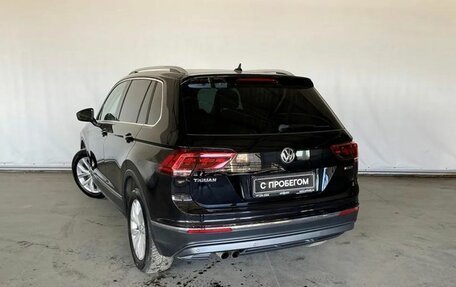 Volkswagen Tiguan II, 2018 год, 2 289 000 рублей, 4 фотография